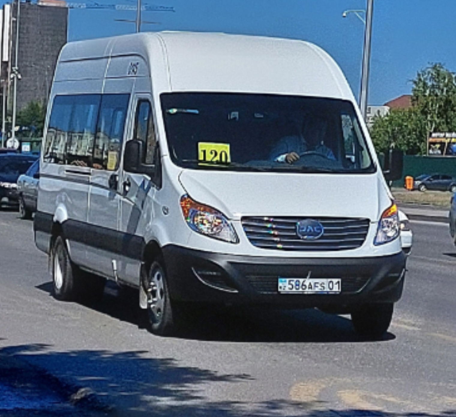 Маршрутка 120. Майкоп автобус 120. 120 Автобус Екатеринбург Косулино. 120 Автобус в Янтарный.